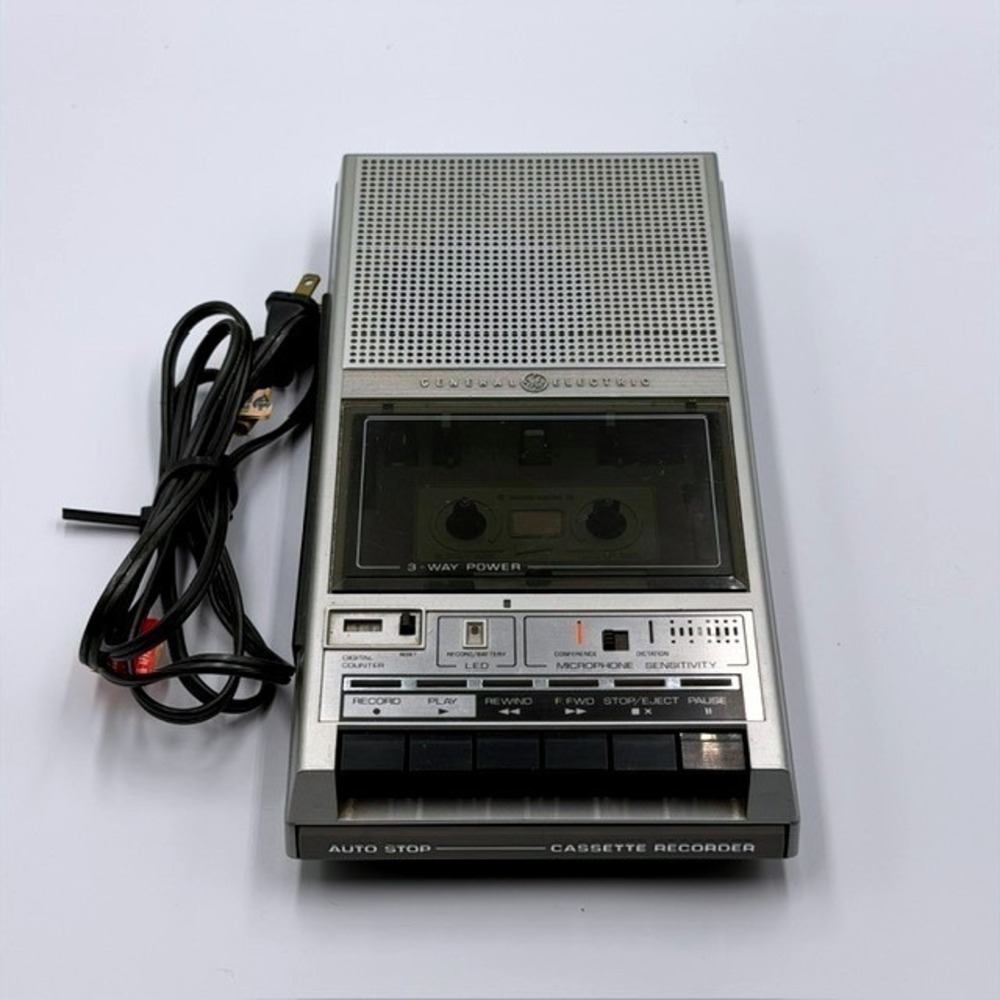 General Electric GE 3-5157A Vintage Portable Cassette Recorder Silver Black